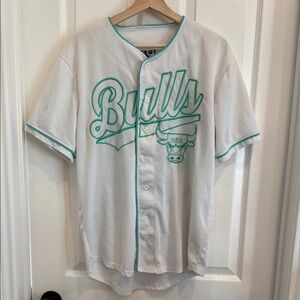 Men’s Chicago bulls baseball style jersey